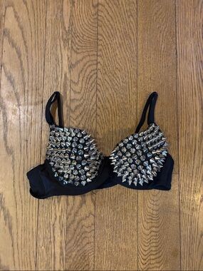 Black Studded Push-Up Bra - Women's Intimates